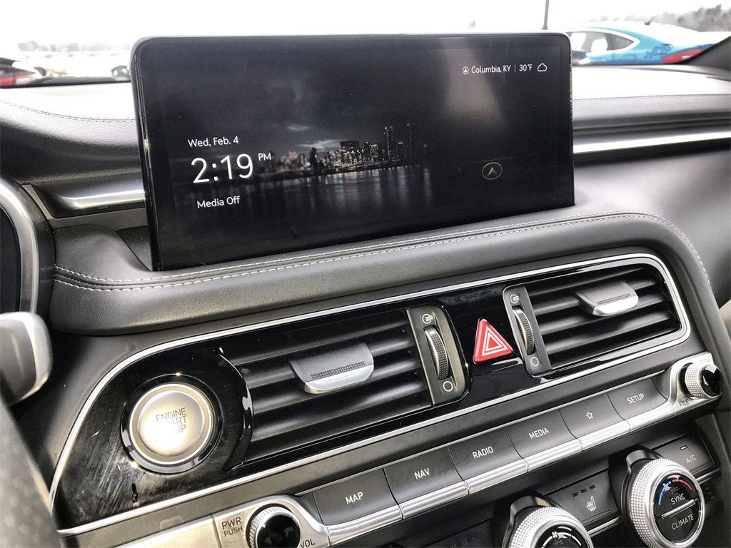 Used 2023 Genesis G70 3.3T image 16