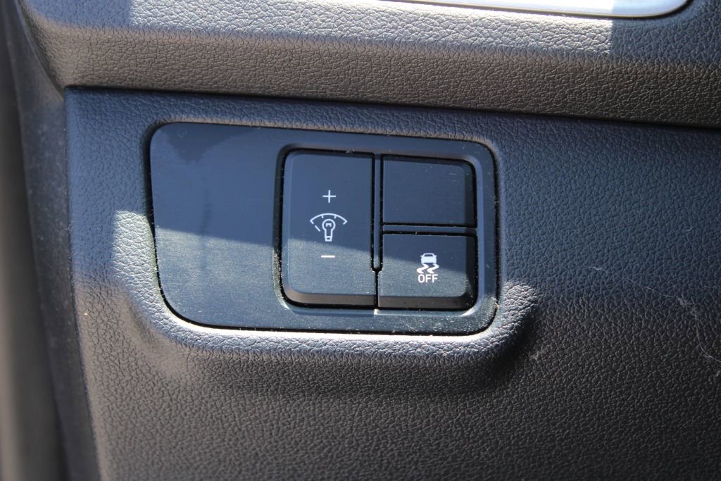 Used 2022 Hyundai Accent SE FWD image 25