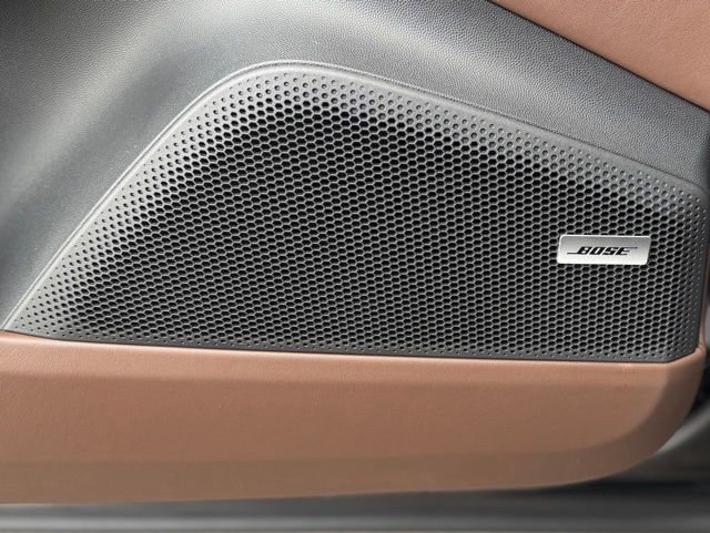 New 2026 Porsche Macan 4 Electric image 15