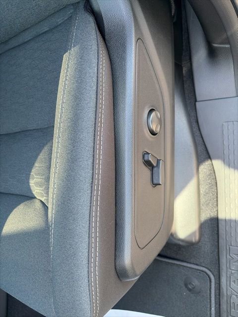 New 2026 RAM 1500 Big Horn w/ Night Edition image 18