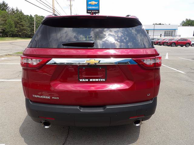 Certified 2019 Chevrolet Traverse LT w/ LT Premium Package AWD/4WD image 4