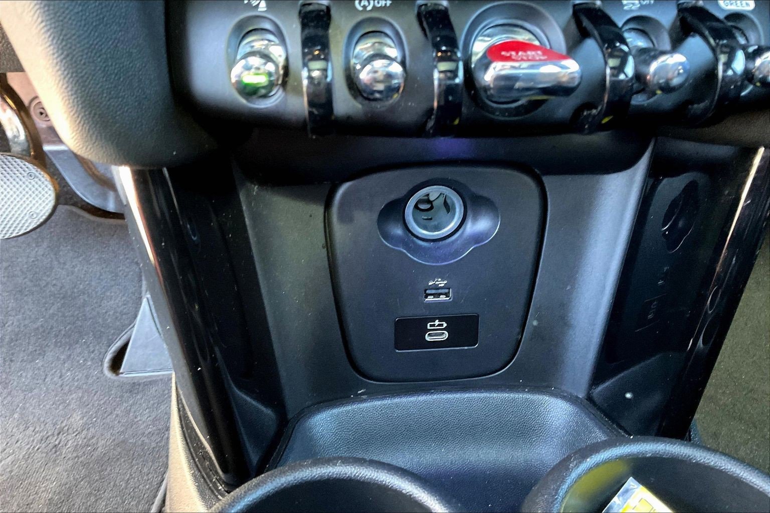 Used 2023 MINI Cooper S image 16