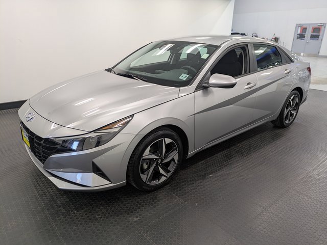 Certified 2023 Hyundai Elantra SEL w/ Convenience Package