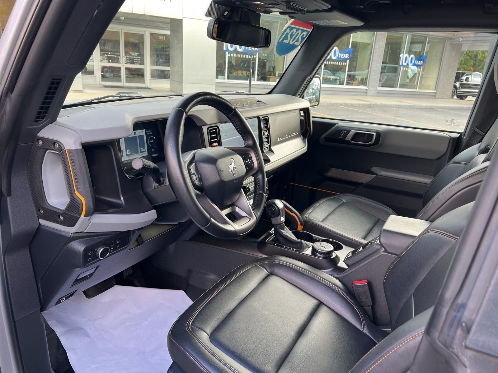 Used 2021 Ford Bronco Badlands image 15