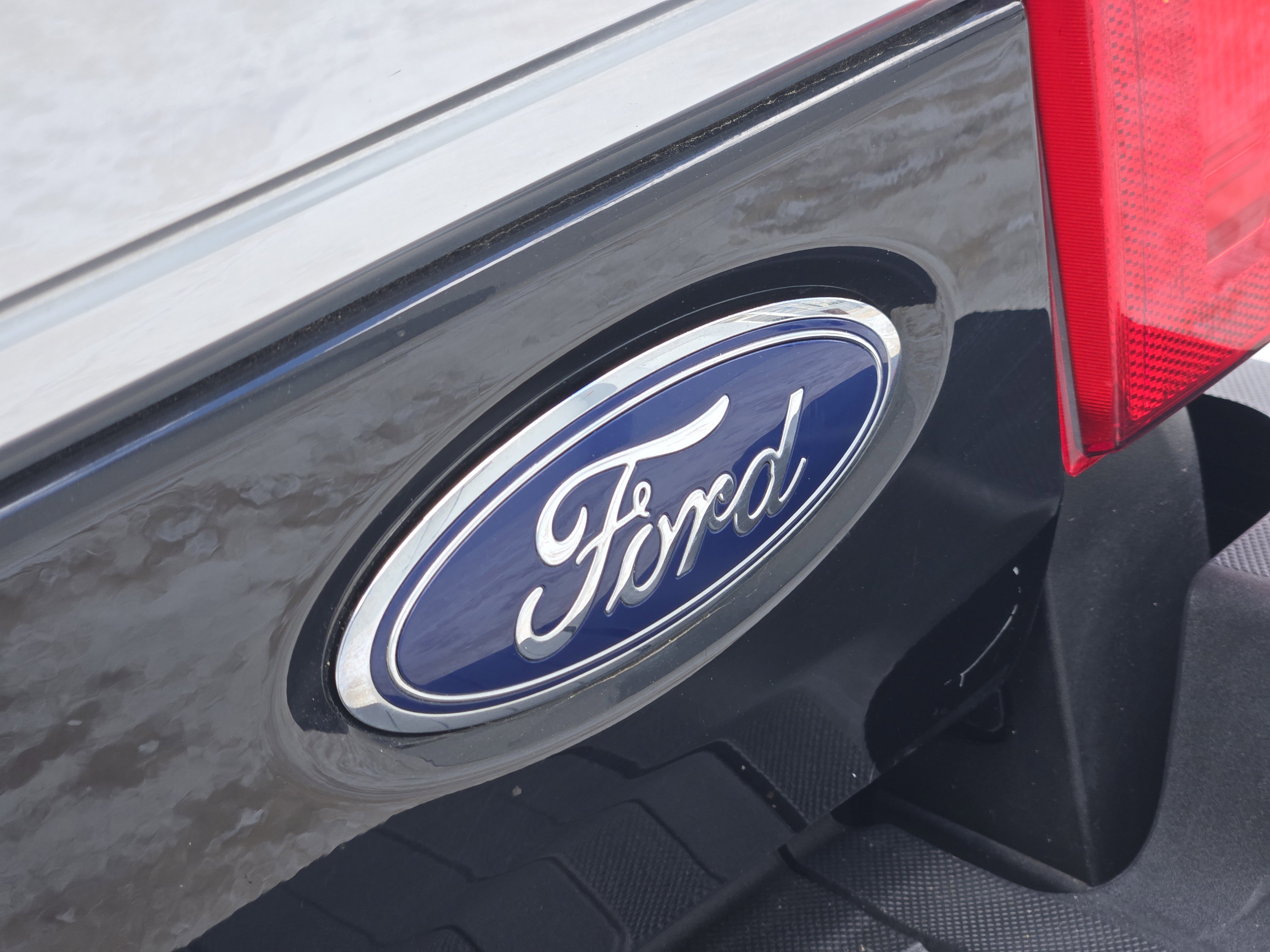 Used 2020 Ford F350 Platinum AWD/4WD image 12