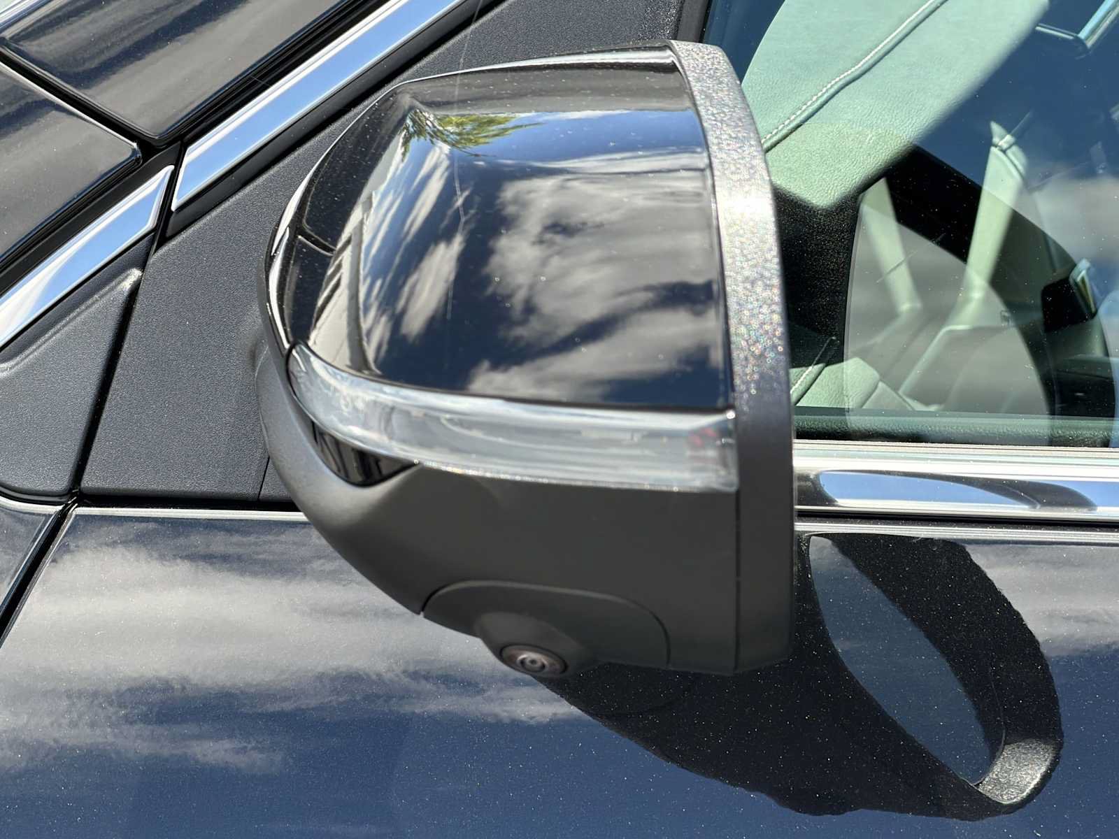 New 2026 GMC Acadia Denali Ultimate FWD image 32