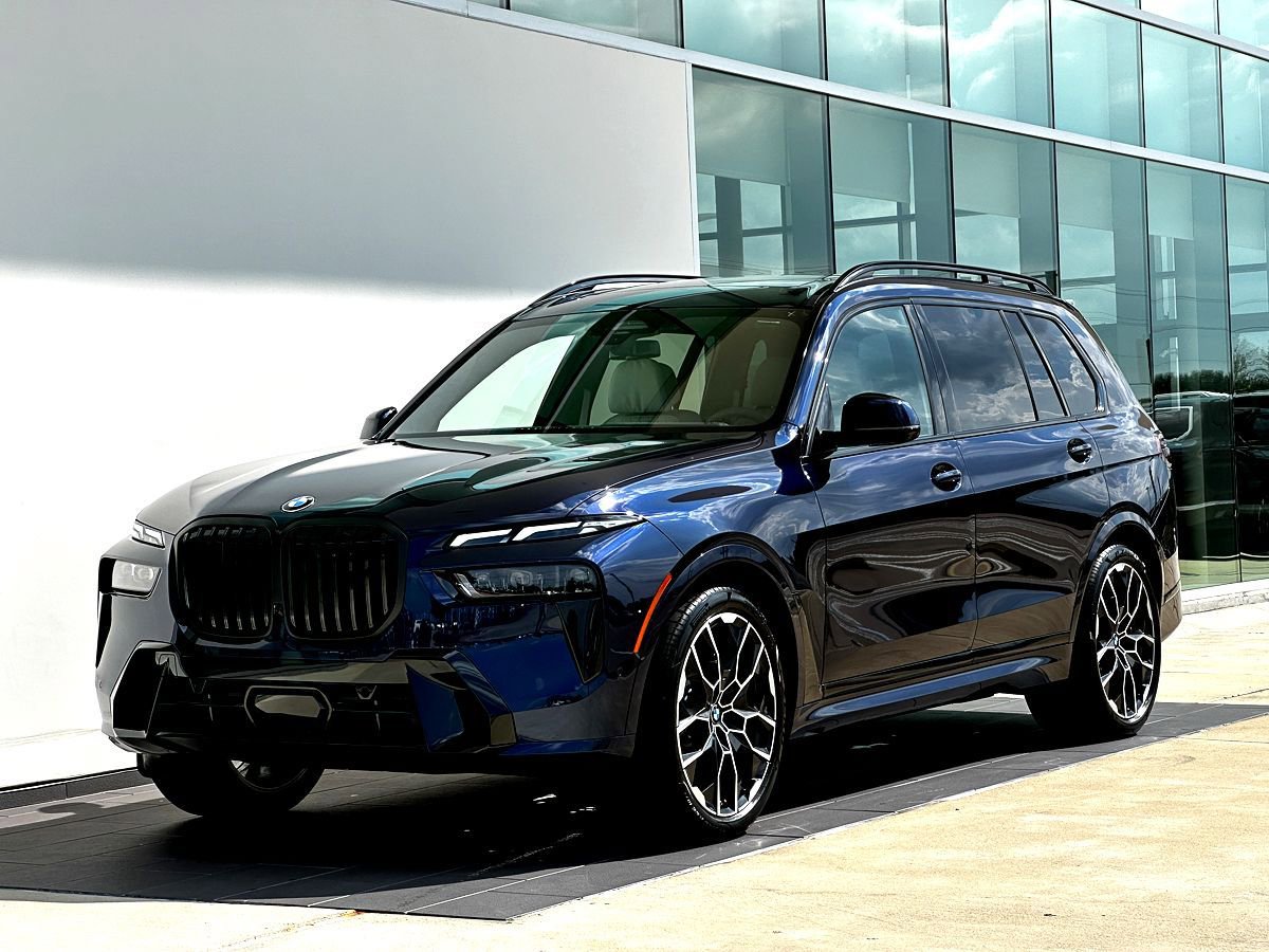 New 2026 BMW X7 xDrive40i w/ M Sport Package image 9