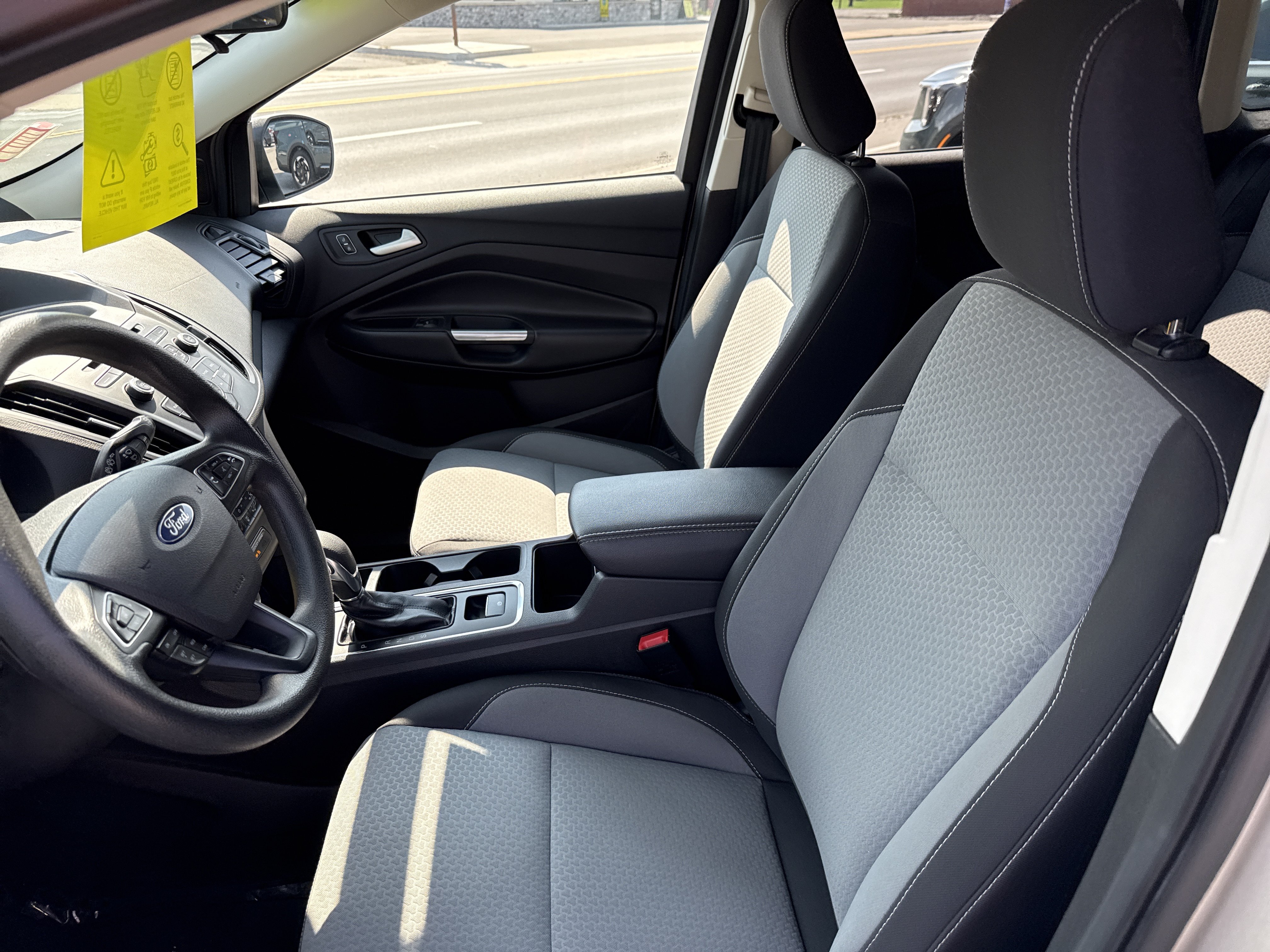 Used 2018 Ford Escape SE AWD/4WD image 12