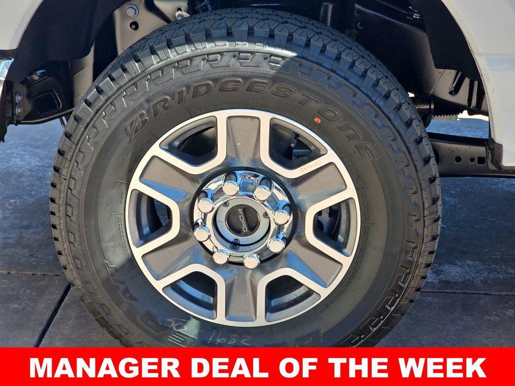 New 2026 Ford F350 Lariat w/ FX4 Off-Road Package image 37