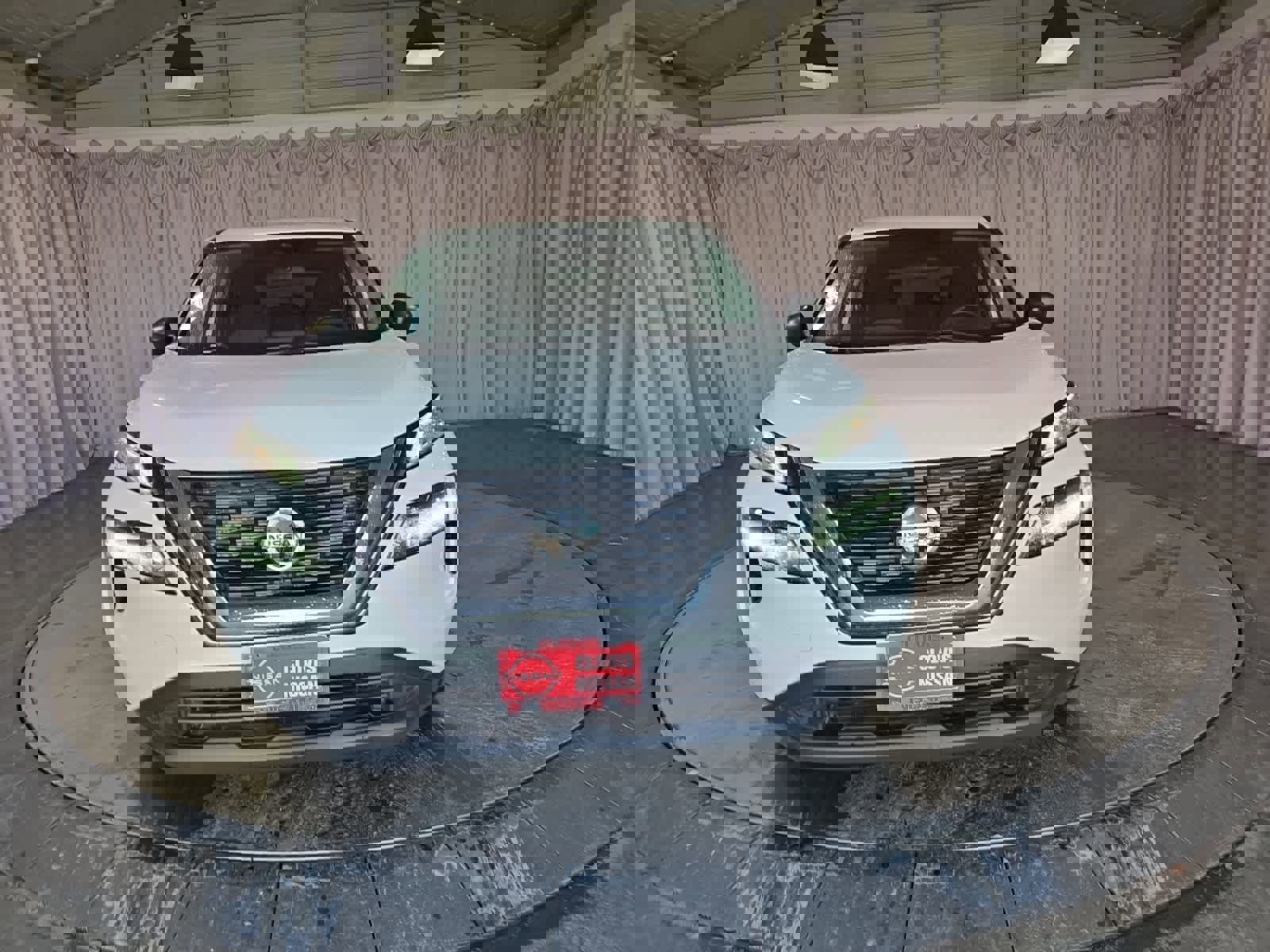 Used 2021 Nissan Rogue S image 4