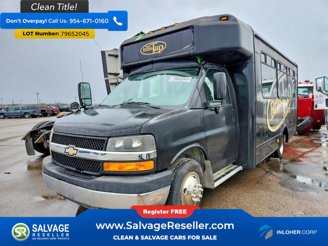 Used 2013 Chevrolet Express 4500 w/ Shuttle Bus Package RWD image 3