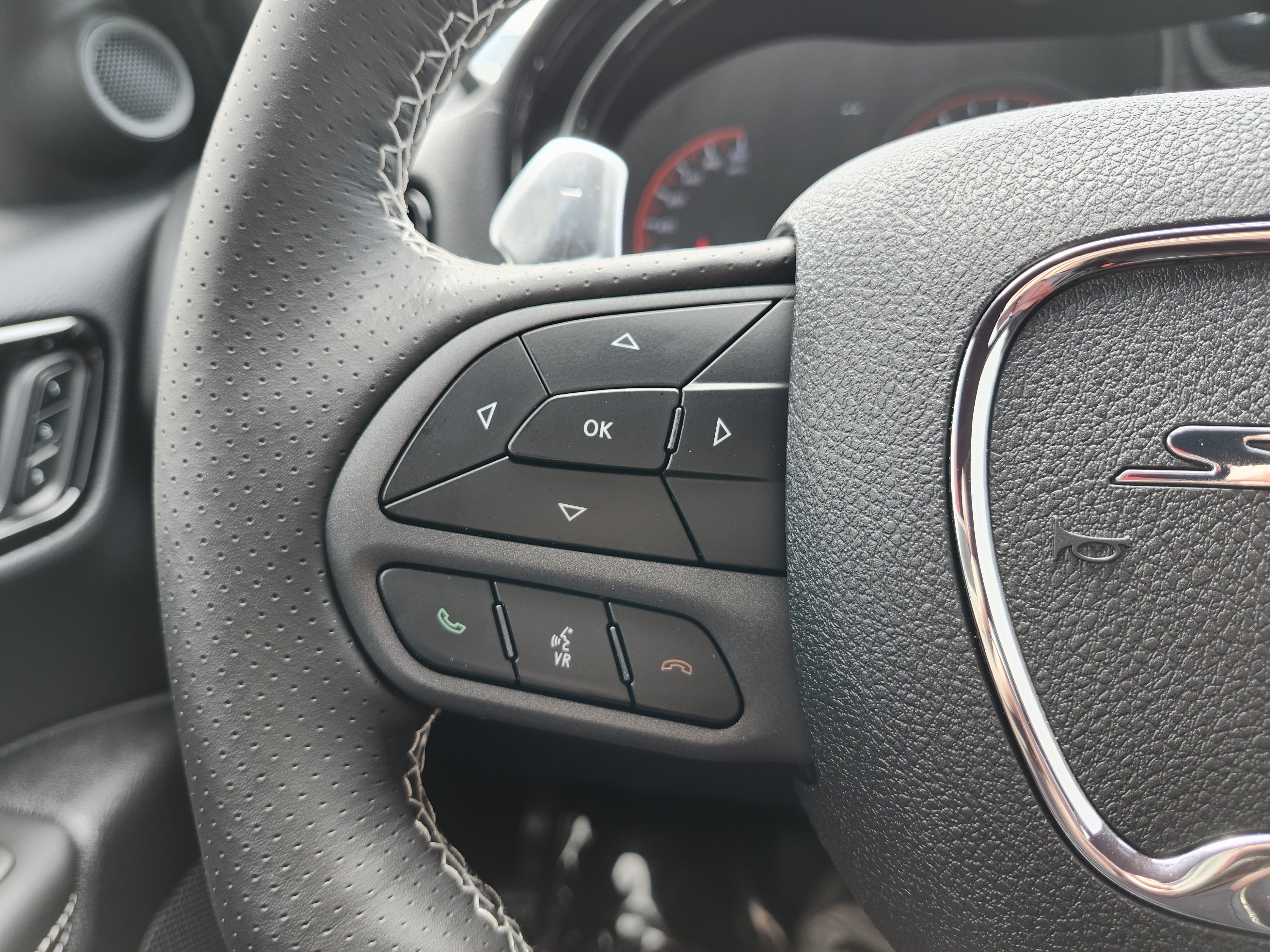 Used 2024 Dodge Durango SRT AWD/4WD image 42