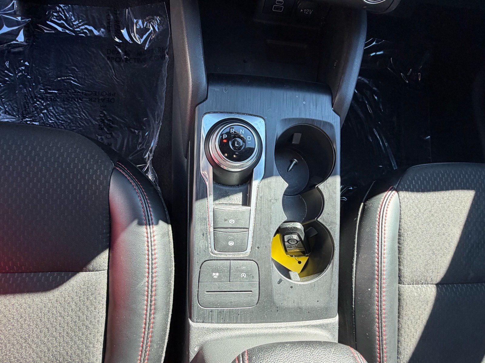 Used 2025 Ford Escape ST-Line AWD/4WD image 31