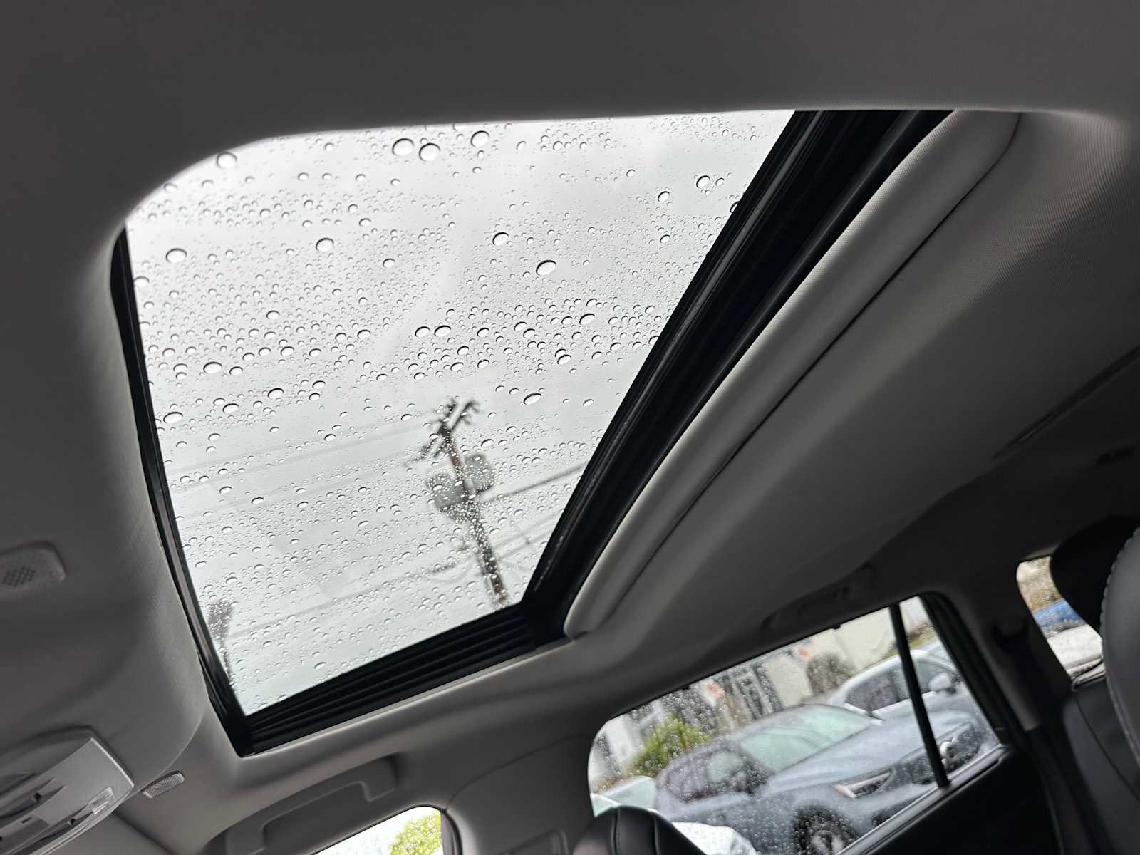 Used 2025 Toyota Highlander Limited image 24