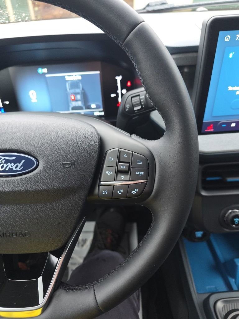 Used 2025 Ford Maverick XLT w/ XLT Luxury Package image 26