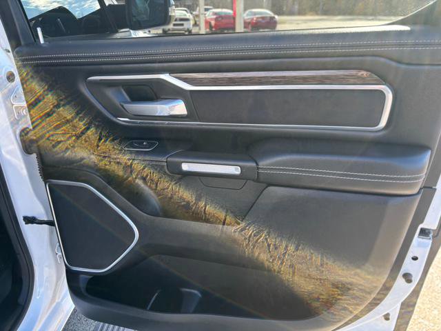Used 2020 RAM 1500 Laramie AWD/4WD image 24