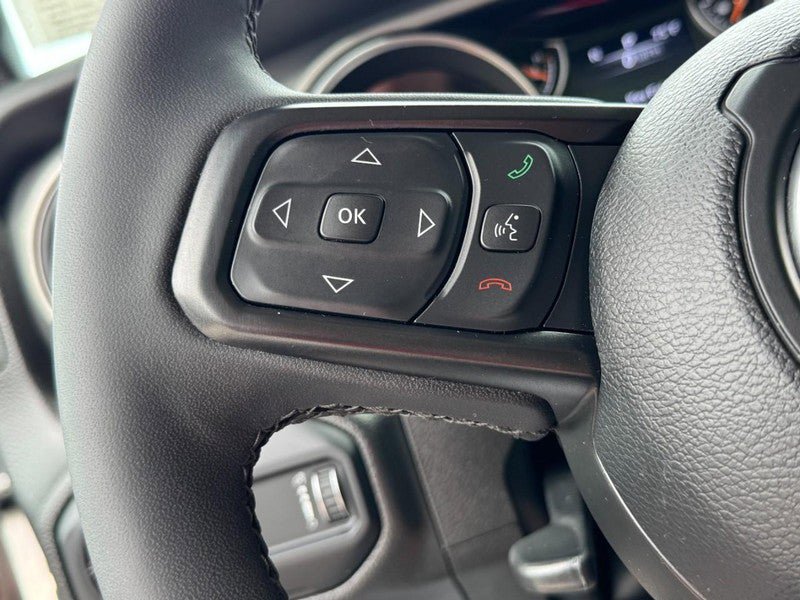 Used 2023 Jeep Wrangler Sport AWD/4WD image 20