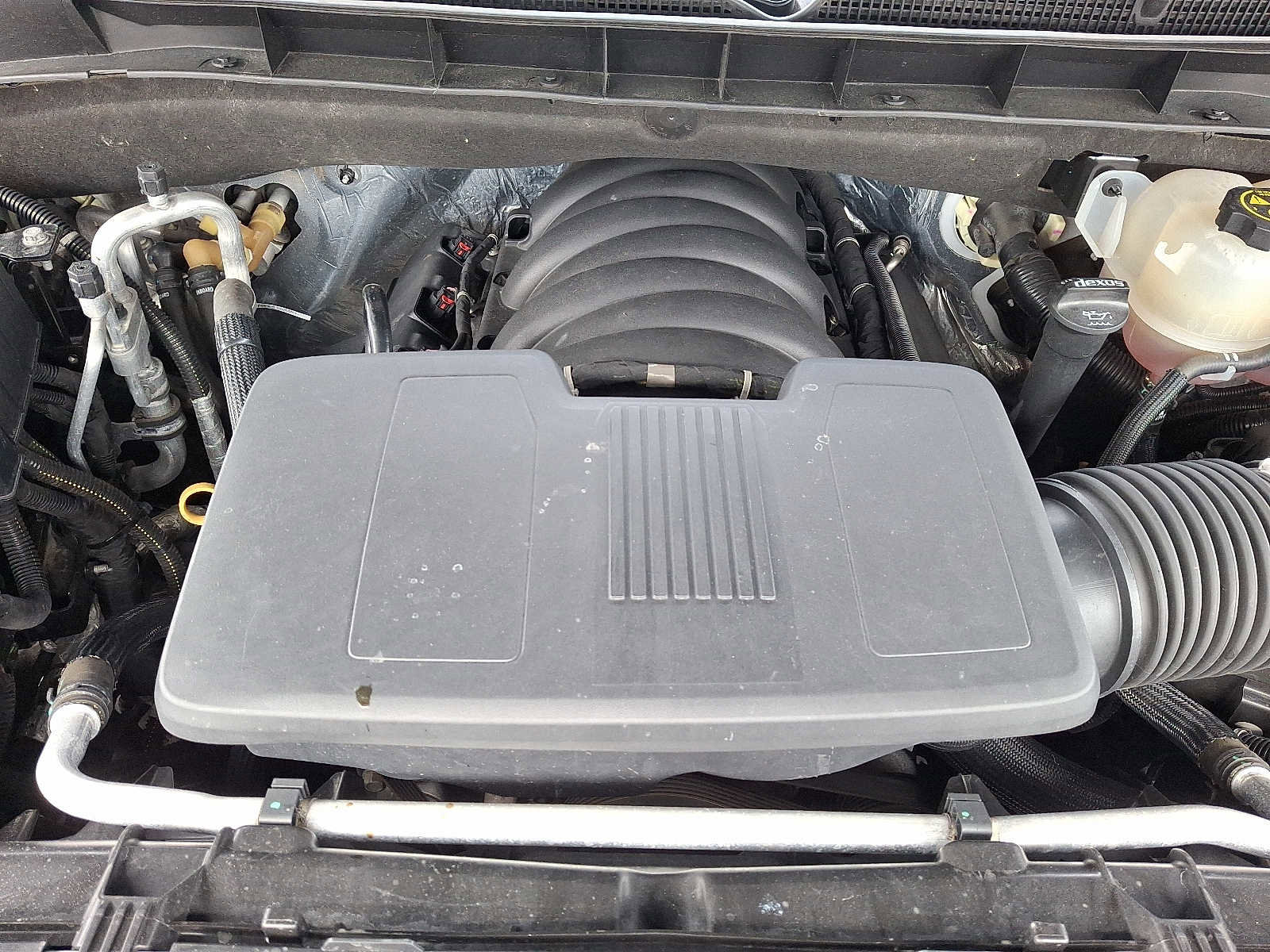 Used 2021 Cadillac Escalade Premium Luxury w/ Performance Package image 27