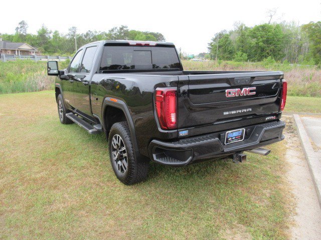 Used 2023 GMC Sierra 2500 AT4 w/ AT4 Preferred Package image 7