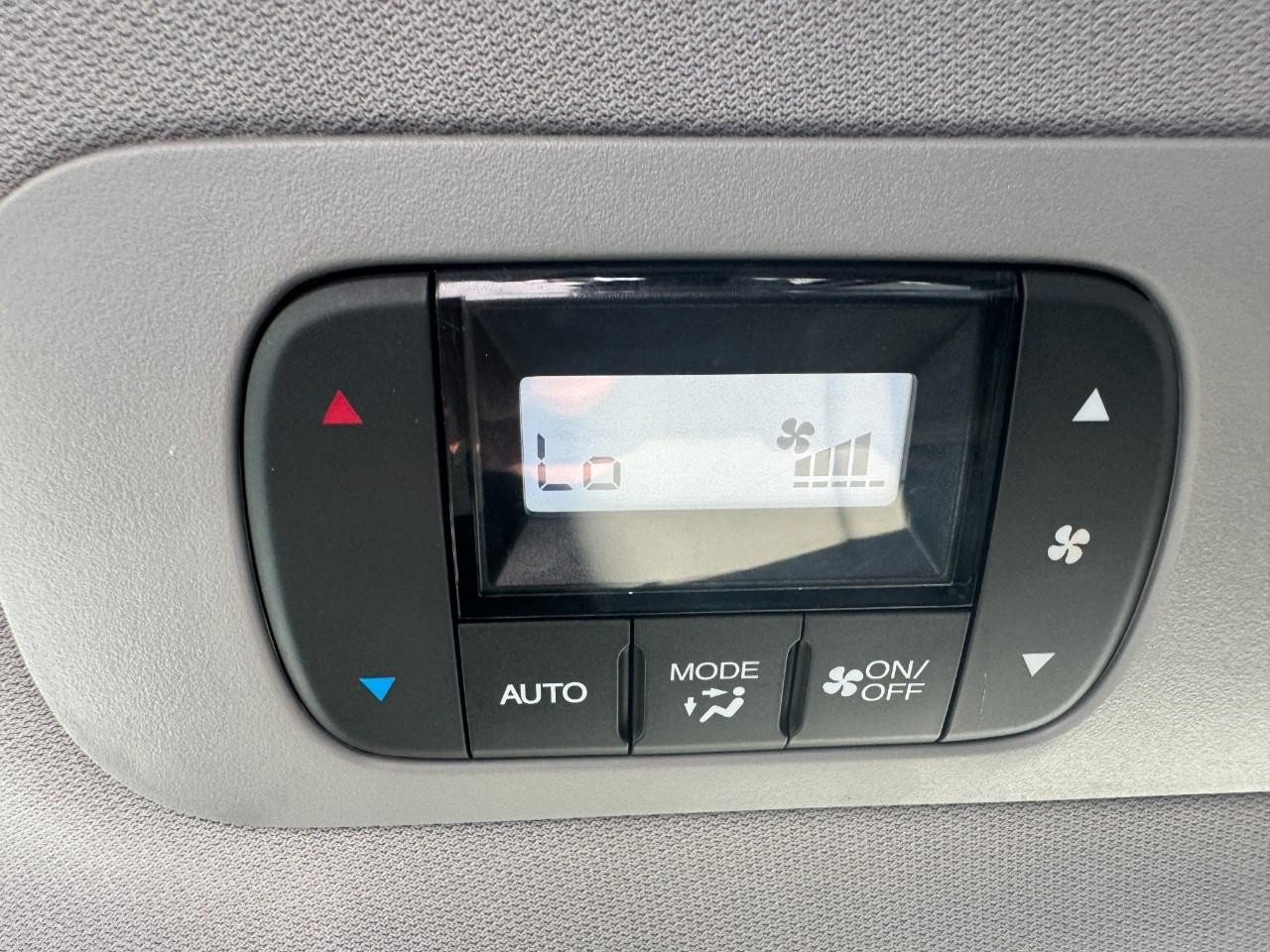 Used 2023 Honda Odyssey Touring image 14