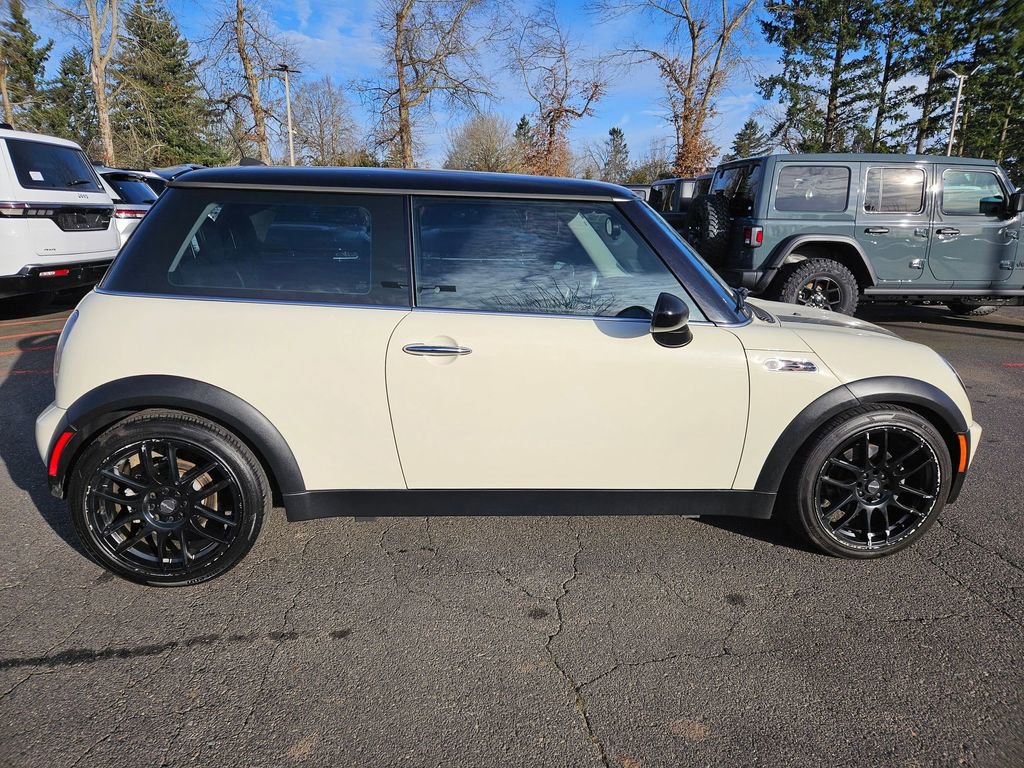 Used 2006 MINI Cooper S FWD image 8