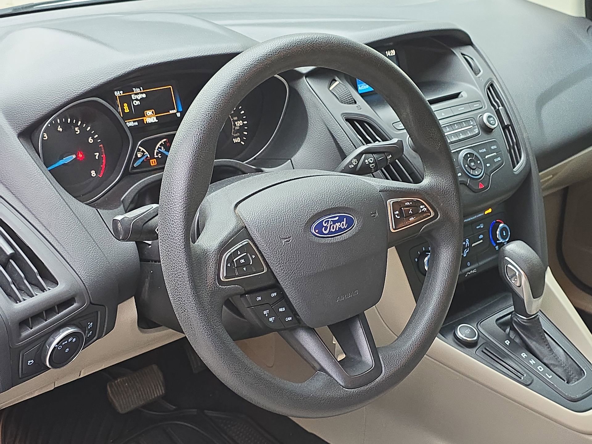 Used 2017 Ford Focus SE FWD image 13