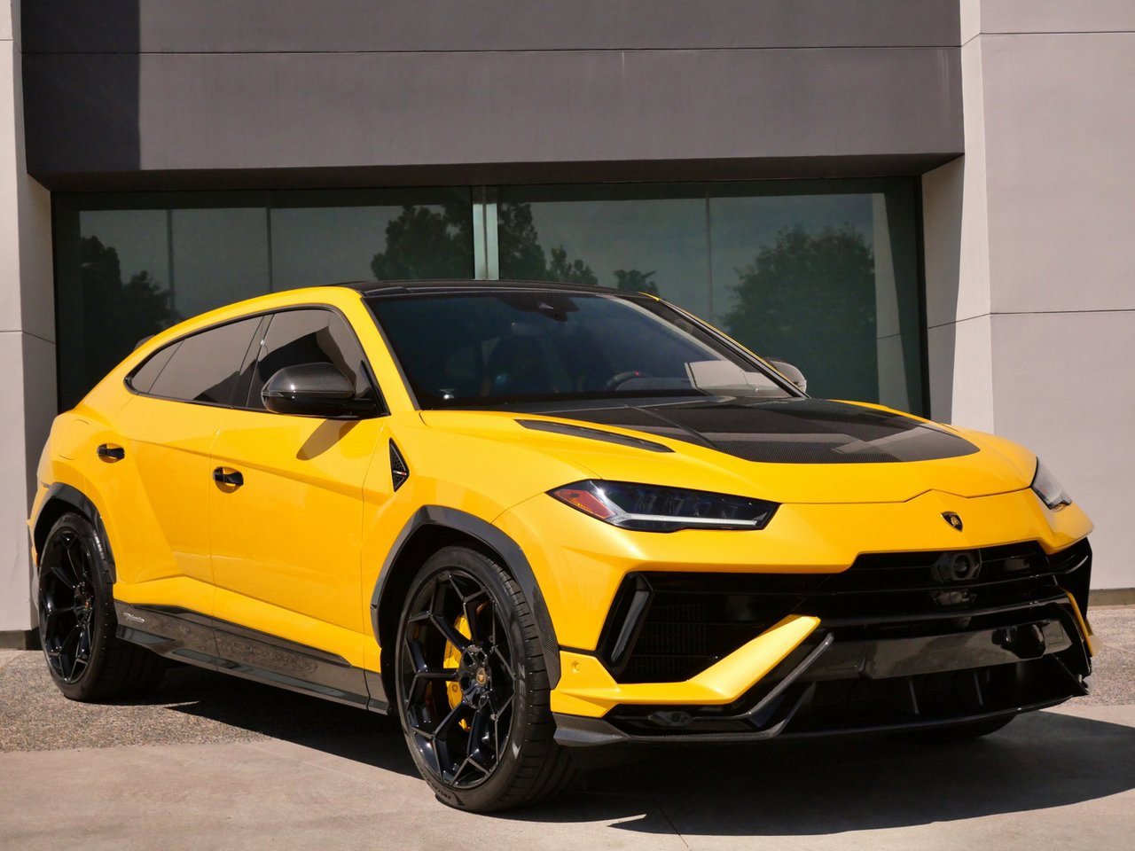 Used 2024 Lamborghini Urus Performante