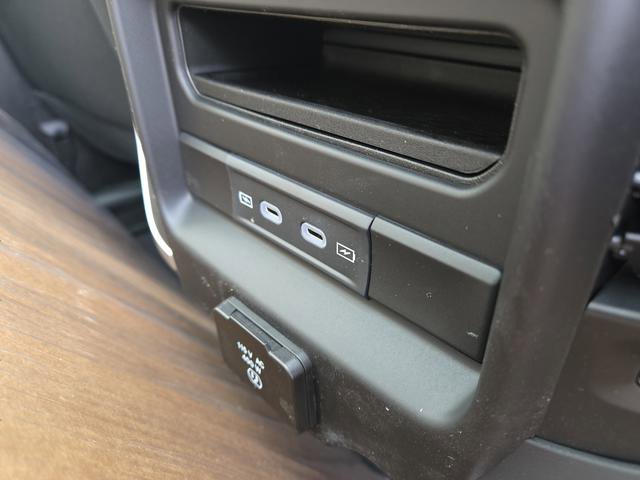 New 2026 RAM 1500 4x4 Crew Cab image 36