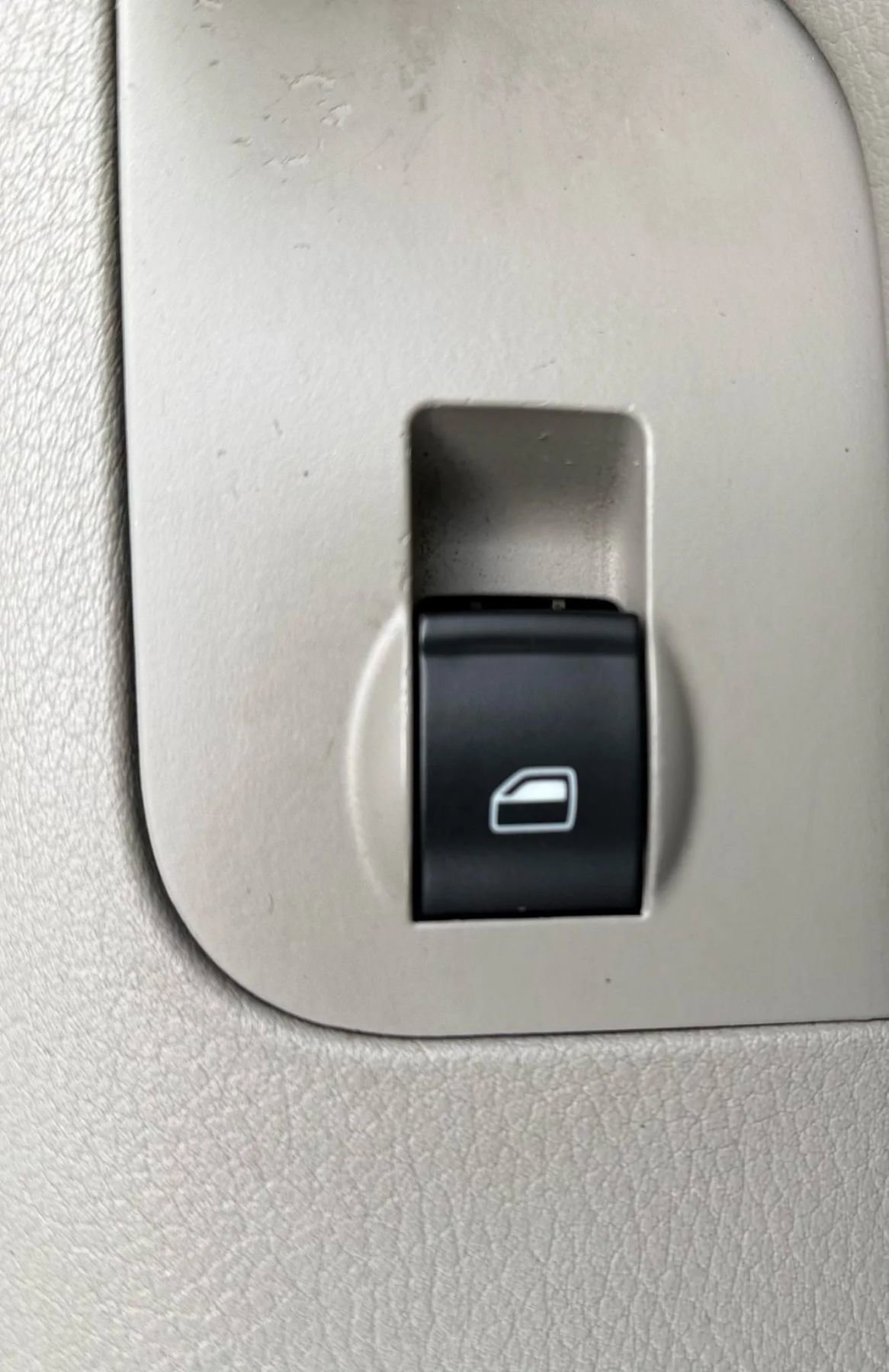 Used 2008 Audi A4 3.2 image 35