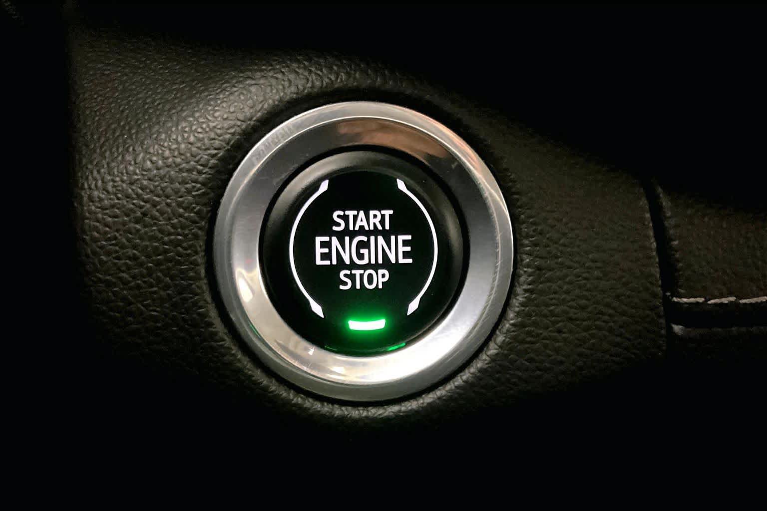 Certified 2023 Buick Envision Essence w/ Sport Touring Package FWD image 31