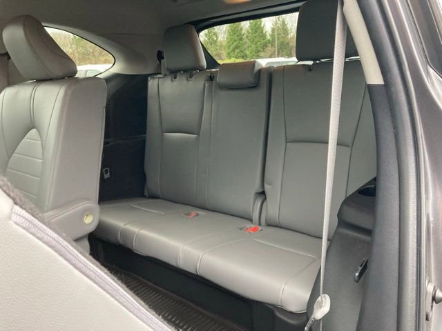 Certified 2023 Toyota Highlander XLE image 23