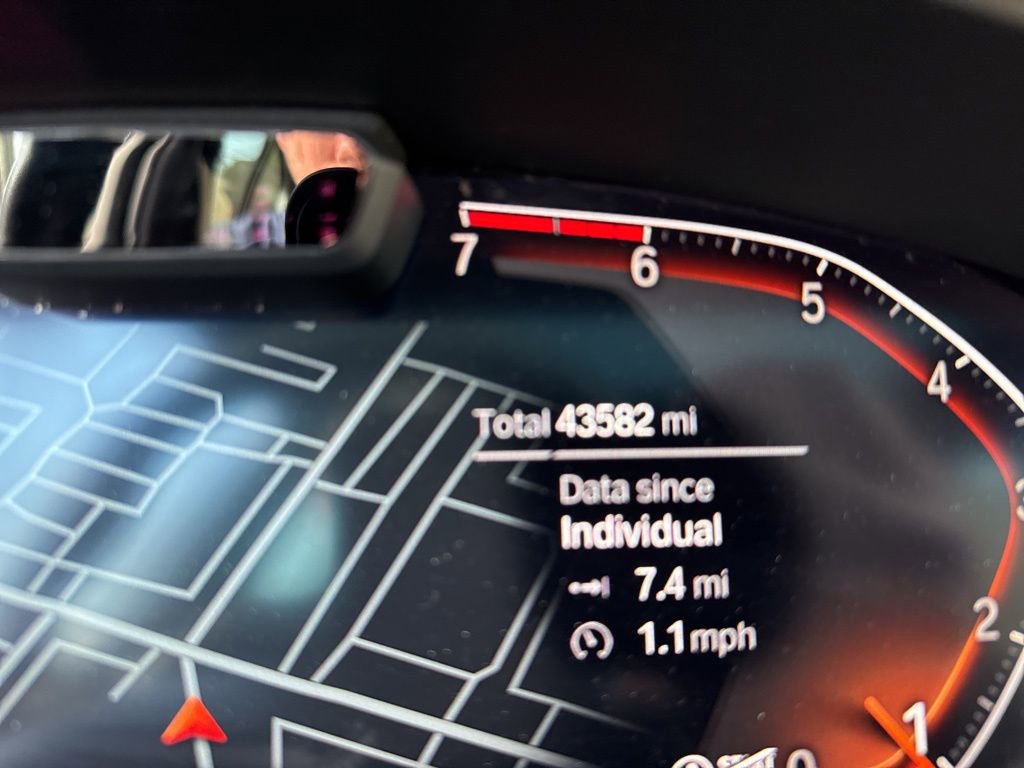 Used 2023 BMW 530i xDrive w/ Premium Package image 8