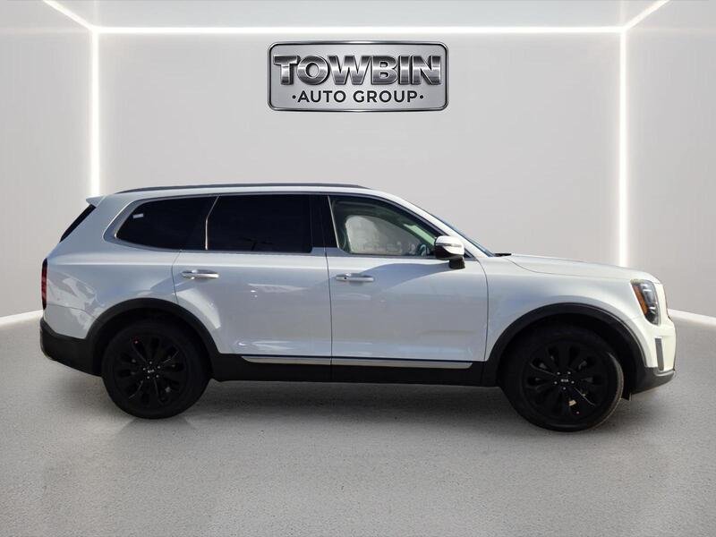 Used 2020 Kia Telluride S FWD image 3