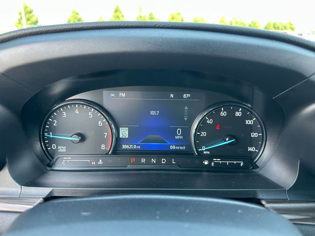 Used 2024 Ford Explorer Limited image 36
