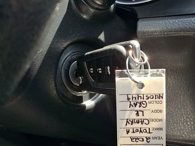 Used 2022 Toyota Camry LE FWD image 23