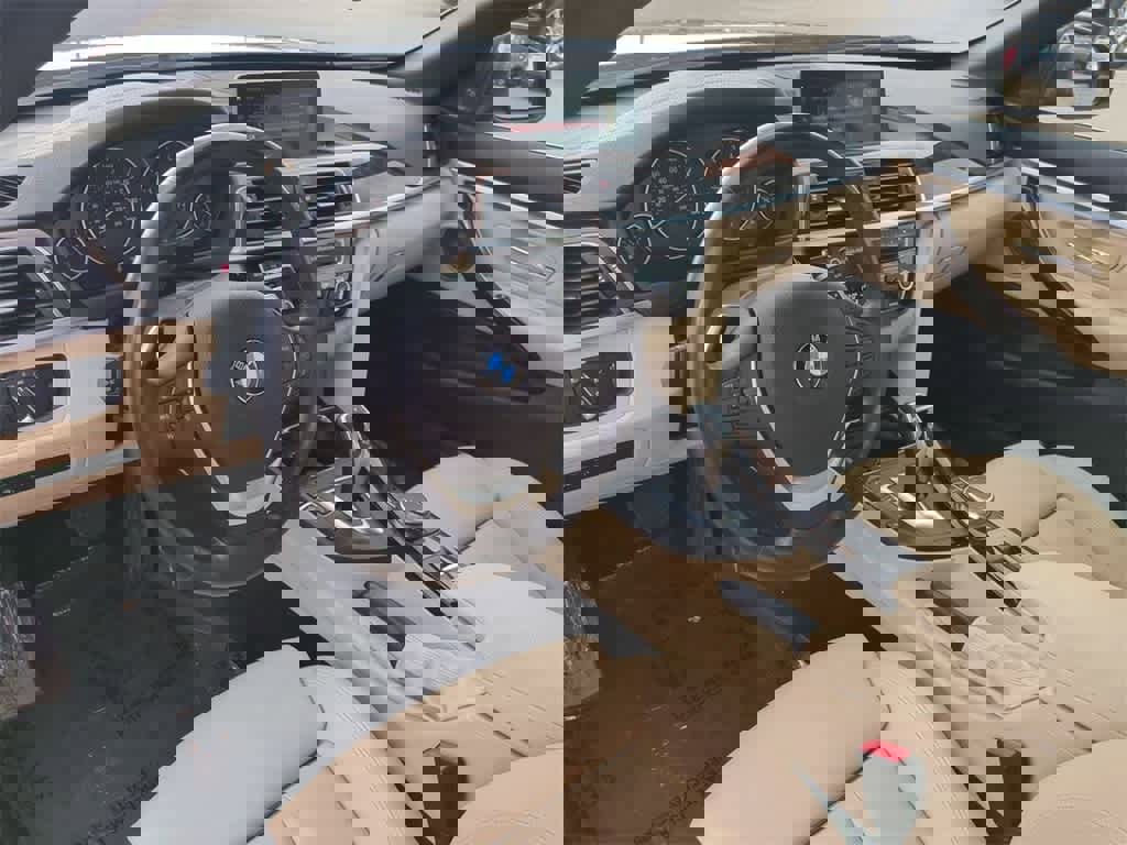 Used 2020 BMW 430i xDrive Convertible w/ Convenience Package image 2