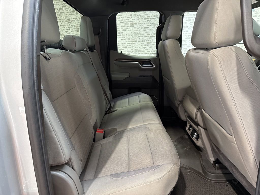Used 2022 Chevrolet Silverado 1500 LT w/ Protection Package image 13