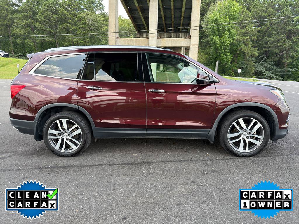 Used 2017 Honda Pilot Elite image 2