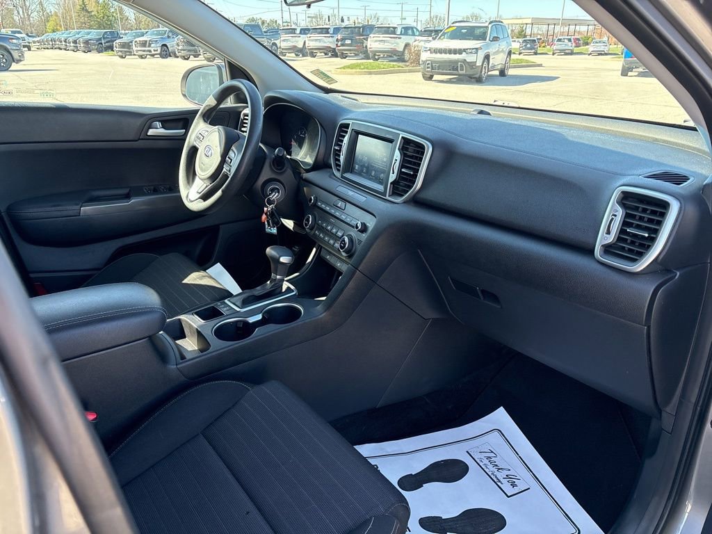 Used 2018 Kia Sportage LX w/ LX Popular Package image 13