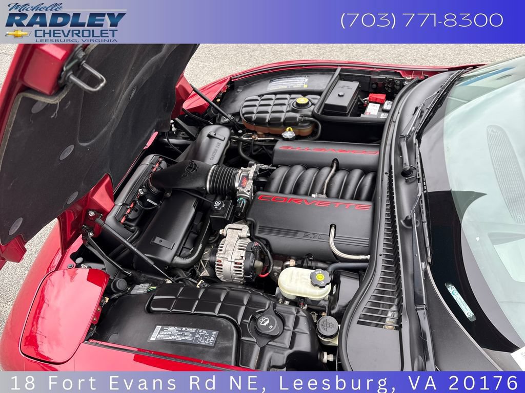 Used 2004 Chevrolet Corvette Convertible w/ Preferred Equipment Group RWD image 11