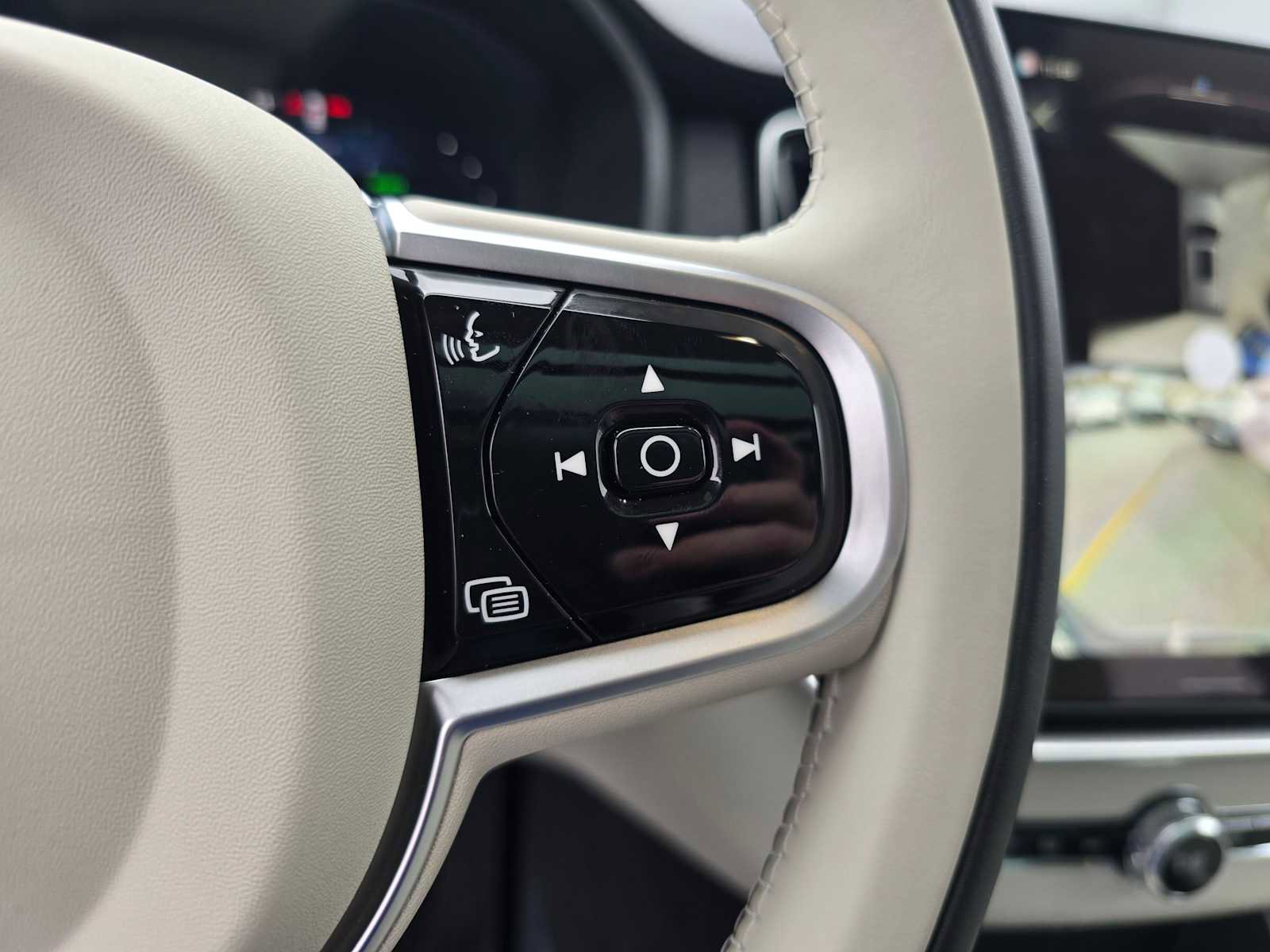 New 2026 Volvo XC90 T8 Ultra w/ Lounge Package AWD/4WD image 29