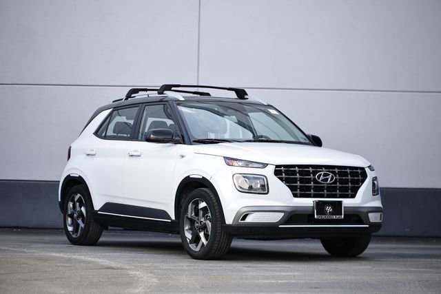 Used 2023 Hyundai Venue Limited