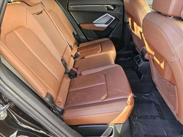Used 2024 Audi Q3 2.0T Premium image 26
