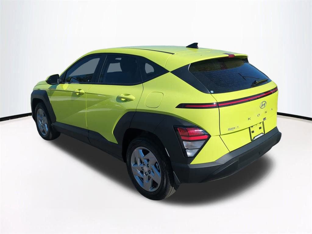 New 2026 Hyundai Kona SE image 7