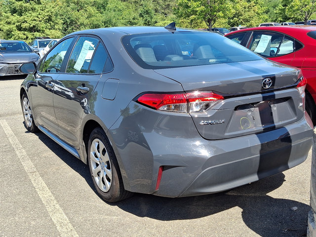 Used 2024 Toyota Corolla LE FWD image 5