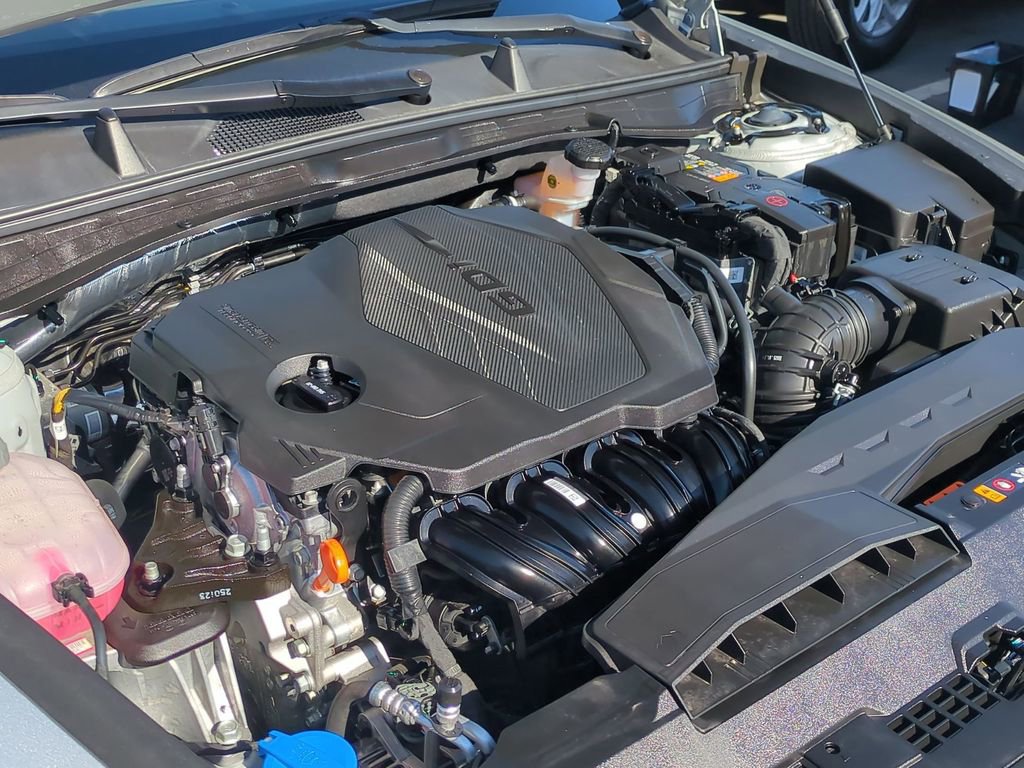 Used 2025 Hyundai Sonata SEL FWD image 32