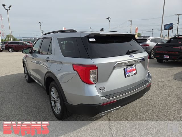 Used 2023 Ford Explorer XLT w/ Equipment Group 202A AWD/4WD image 28