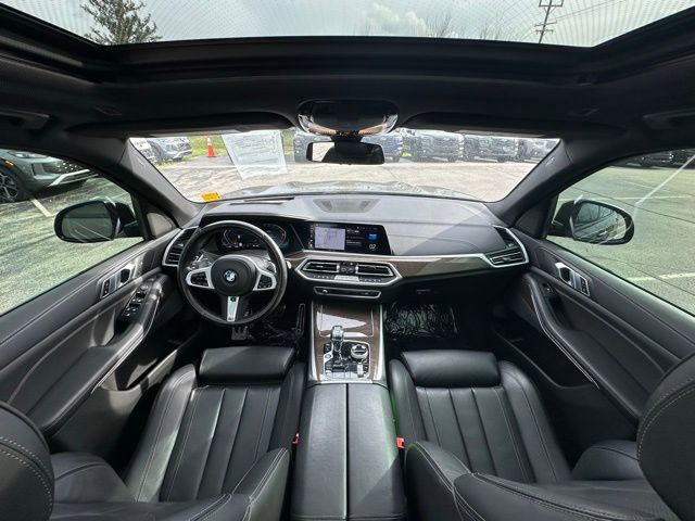 Used 2022 BMW X5 xDrive40i w/ M Sport Package image 23