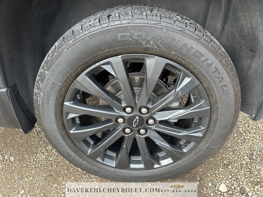 Used 2023 Chevrolet Traverse RS image 40