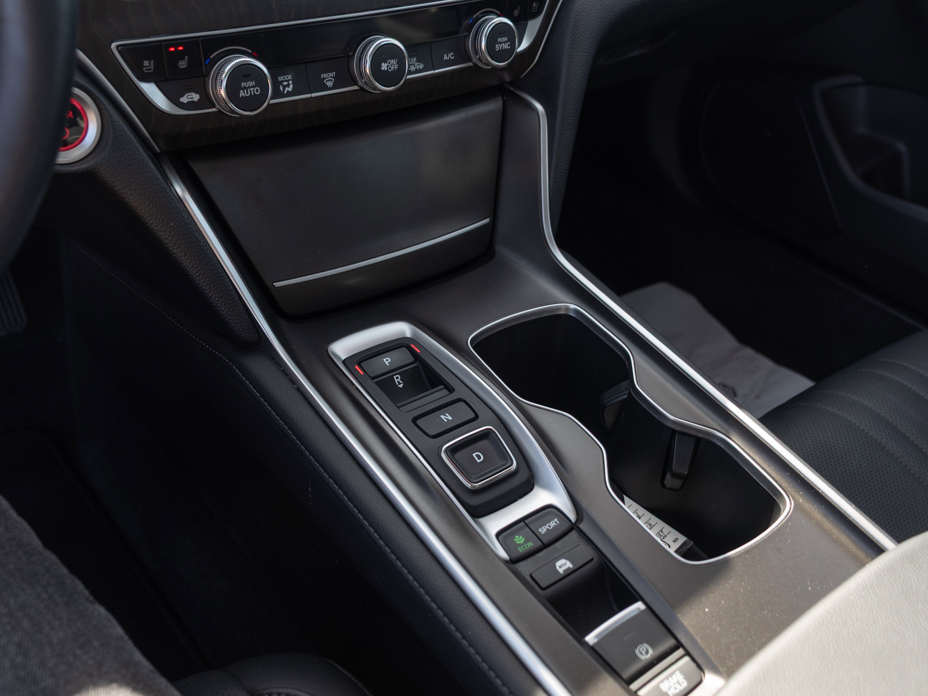 Used 2022 Honda Accord Touring image 15